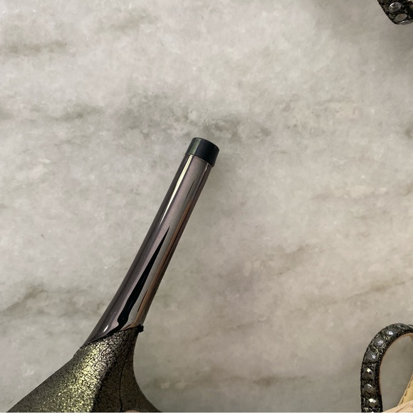 Vince Camuto Imagine Leather Evening Shoes with Metal Heals Size 9.5 - Picture 8 of 8